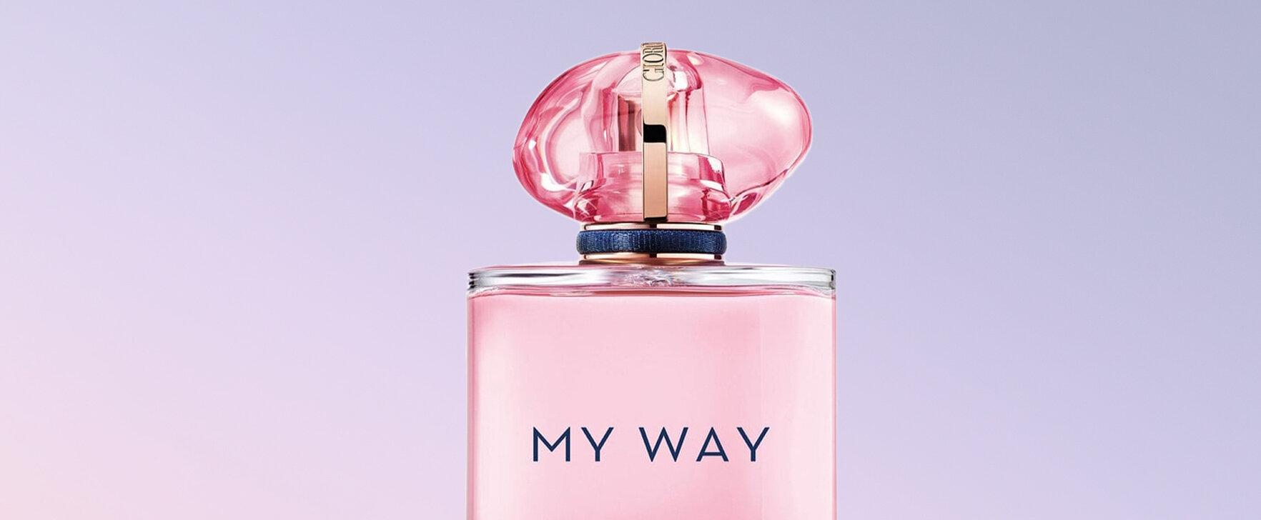 Floral-Fruity Fragrance Journey: Giorgio Armani's New Eau de Parfum "My Way Nectar"