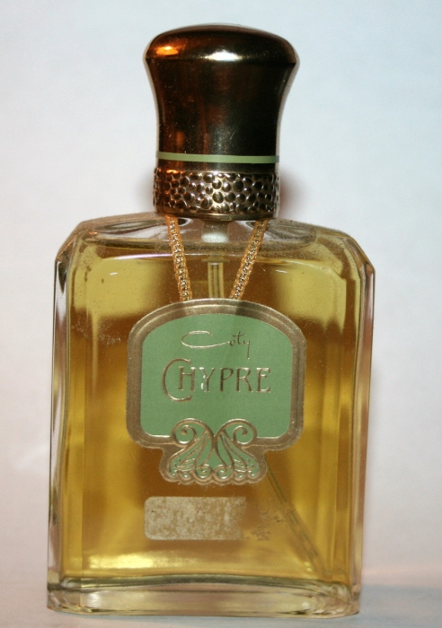 Chypre de Coty, Mother of all Chypres! smells fantastic!
