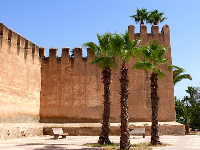 Taroudant, Berberstadt in Marokko. Hier ein Teil der über 8 km langen Stadtmauer.