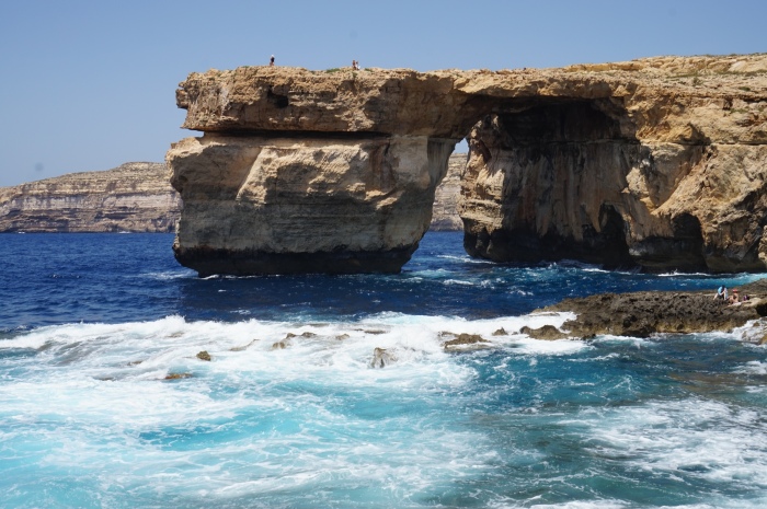 Dieses Felsentor "Azure Window" auf der Insel Gozo ist am 8. März 2017 aufgrund heftiger Stürme eingebrochen. Damit verliert Malta eines seiner berühmtesten Attraktionen.