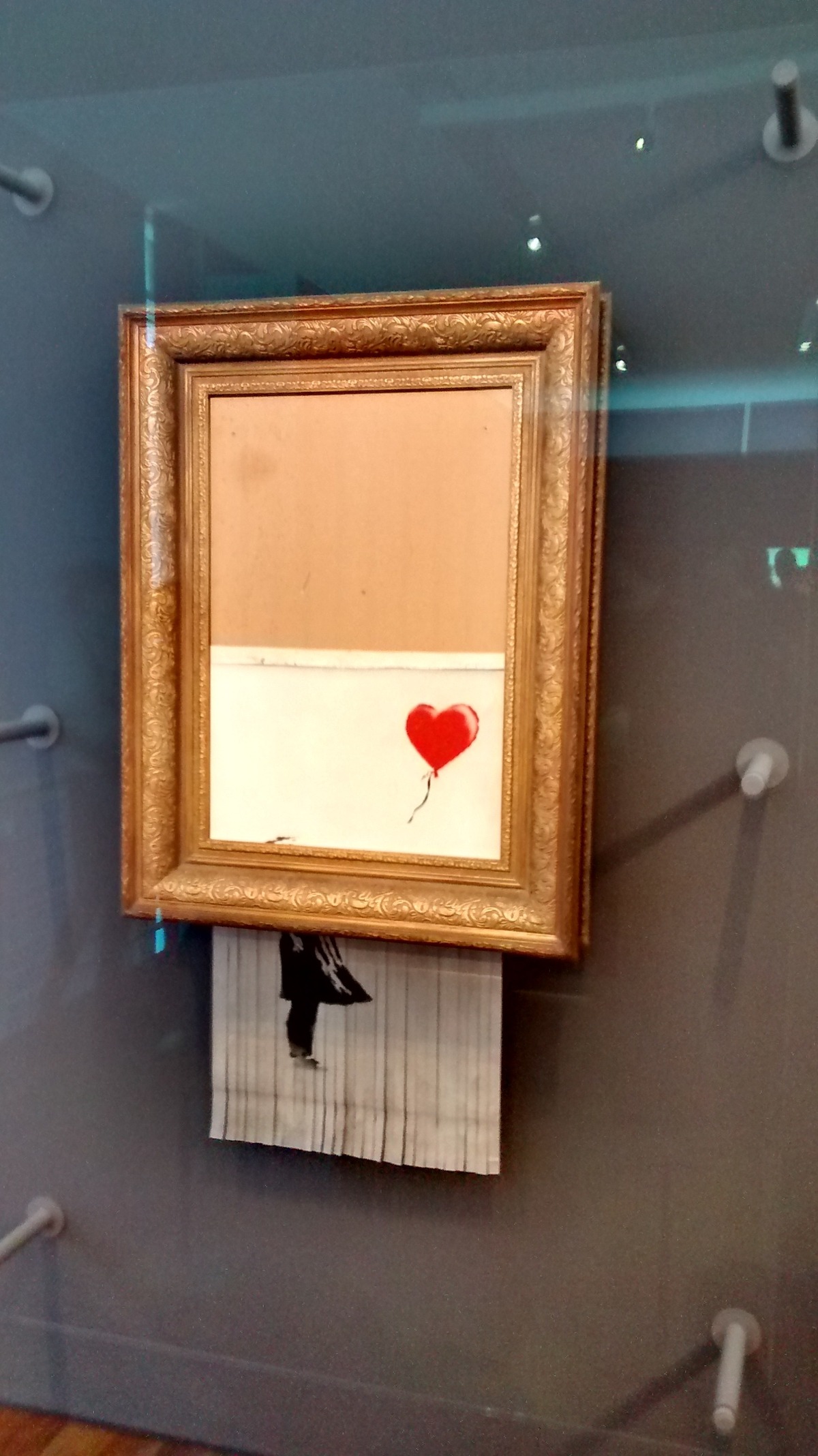 Banksy - Love is in the Bin. Museum Frieder Burda 2019