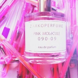 Pink Molécule 090·09 - Zarkoperfume
