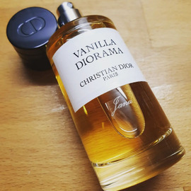 Vanilla Diorama - Dior