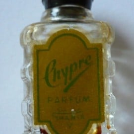 Chypre by Thania