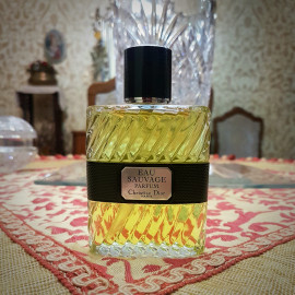 Eau Sauvage Parfum (2017) by Dior