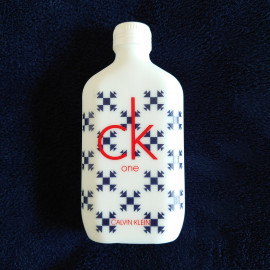 CK One Collector's Edition 2019 - Quilt von Calvin Klein