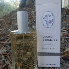 Secret de Violette von Plantes & Parfums