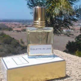 Violette in Love by Parfums de Nicolaï