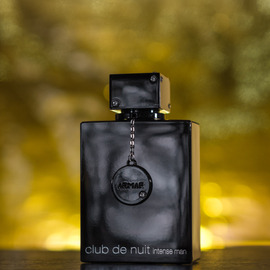 For the second round of my fragrance photos, I took this photo of my Armaf club de nuit. This time, I was super strict about going with theme, which was 