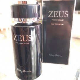 Zeus pour Homme - Kelsey Berwin