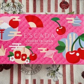 Cherry in Japan - Escada