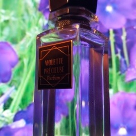 Violette Précieuse (2017) (Parfum) - Caron