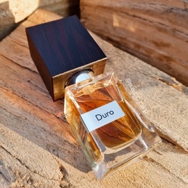 Duro (Extrait de Parfum) by Nasomatto