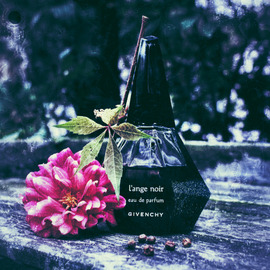 L'Ange Noir (Eau de Parfum) - Givenchy