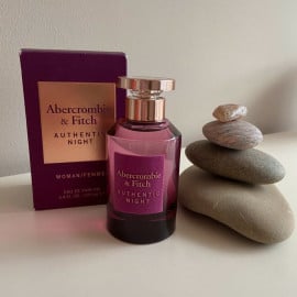 Authentic Night Woman - Abercrombie & Fitch