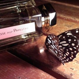 La Chasse aux Papillons (Eau de Toilette) - L'Artisan Parfumeur