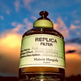 Replica - Filter: Blur - Maison Margiela
