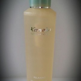 Kanebo Relaxing Fragrant Mist - Kanebo