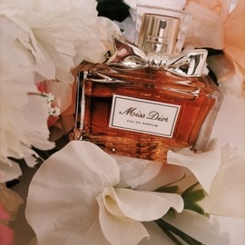 Delina (Eau de Parfum) - Parfums de Marly