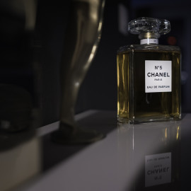 N°5 (Eau de Parfum) by Chanel