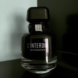 L'Interdit (2020) (Eau de Parfum Intense) by Givenchy