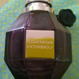 Flowerbomb (Eau de Parfum Extrême) by Viktor & Rolf