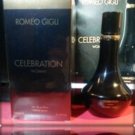 Celebration Woman von Romeo Gigli