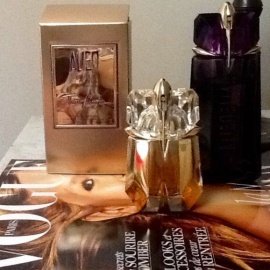 Alien Liqueur de Parfum - Création 2013 - Mugler