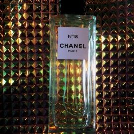N°18 (Eau de Parfum) - Chanel