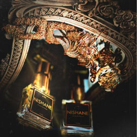 Mirror mirror on the wall, what’s the best vanilla fragrance of all??