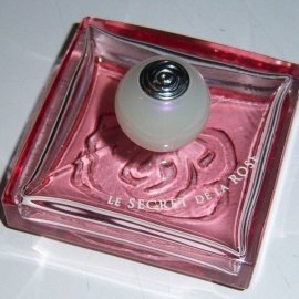 Le Secret de La Rose - ID Parfums / Isabel Derroisné